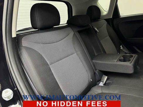 Used 2019 Kia Soul + image 18