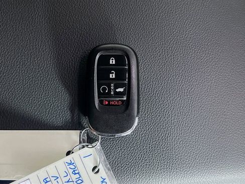 Used 2025 Honda CR-V EX-L image 33