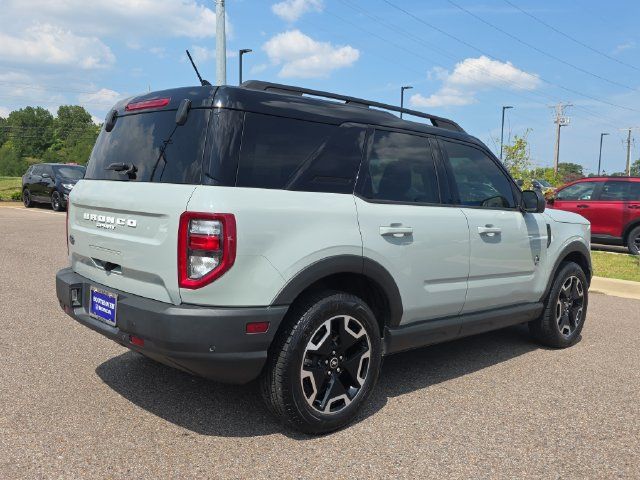 Used 2021 Ford Bronco Sport Outer Banks w/ Outer Banks Package AWD/4WD image 3