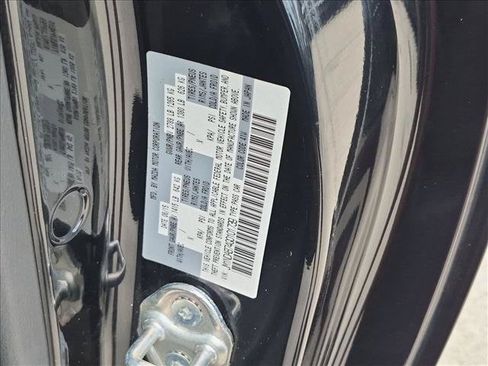 Used 2016 MAZDA MX-5 Miata Sport RWD image 19