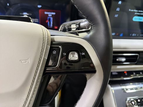 New 2026 Lincoln Aviator 2WD image 15