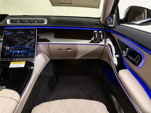 New 2026 Mercedes-Benz S 580 4MATIC Sedan image 16
