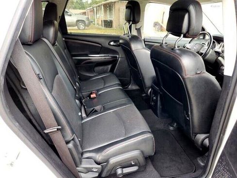 Used 2019 Dodge Journey GT image 18