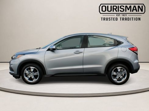 Certified 2019 Honda HR-V LX image 6