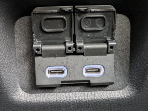 Used 2024 Toyota RAV4 XLE image 15