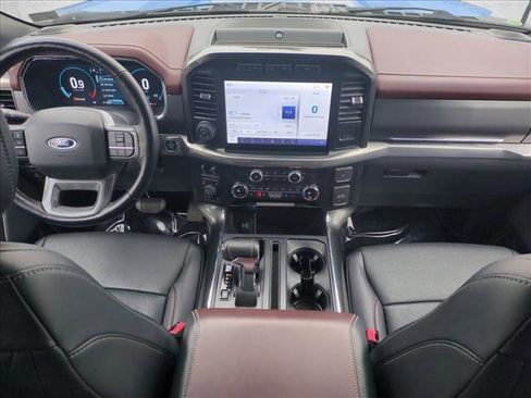 Used 2021 Ford F150 Lariat w/ Equipment Group 502A High image 17