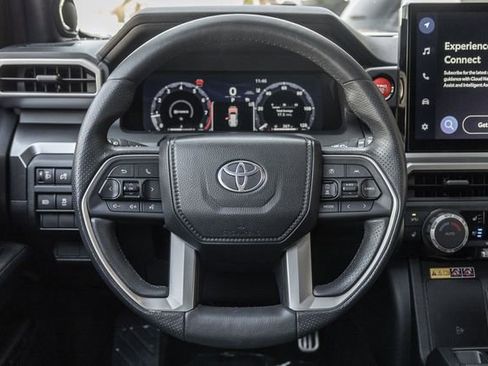 Used 2025 Toyota 4Runner TRD Sport Premium AWD/4WD image 9