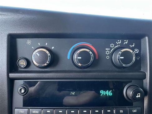 Used 2023 GMC Savana 2500 w/ Driver Convenience Package image 37