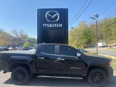 Used 2022 GMC Canyon Denali w/ Denali Black Edition Package