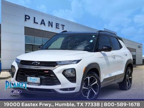 Used 2022 Chevrolet TrailBlazer RS FWD image 1