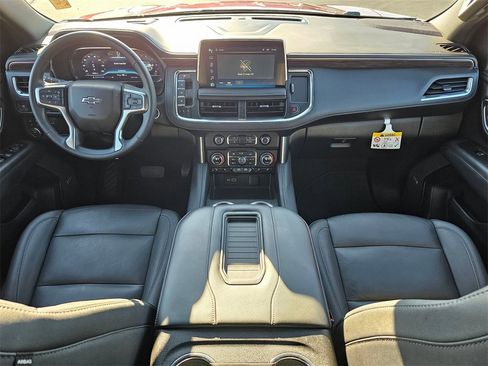 Used 2024 Chevrolet Tahoe Z71 image 15