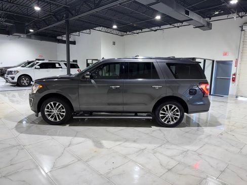 Used 2018 Ford Expedition Limited w/ Equipment Group 301A image 8