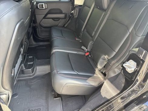New 2026 Jeep Wrangler Unlimited Rubicon AWD/4WD image 17