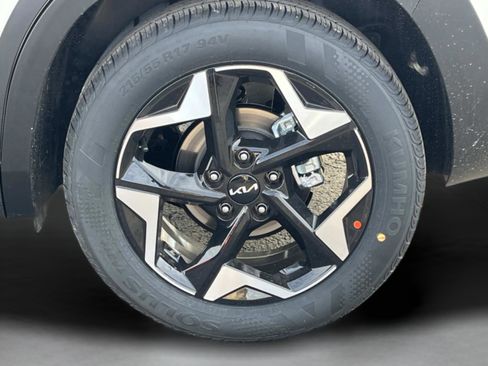 New 2026 Kia Seltos EX image 11