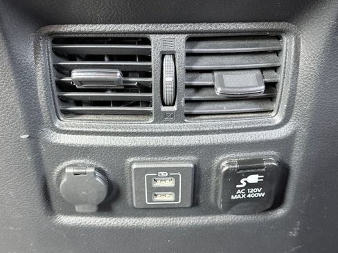 Used 2021 Nissan Titan PRO-4X AWD/4WD image 24