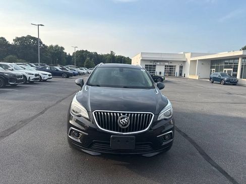 Used 2017 Buick Envision Essence FWD image 2