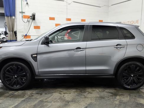 Used 2023 Mitsubishi Outlander Sport LE image 12