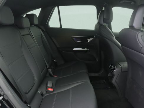 New 2026 Mercedes-Benz GLC 300 4MATIC image 8
