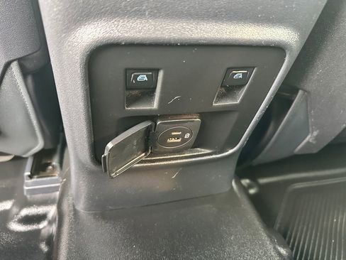 Used 2021 Ford Bronco Black Diamond image 24