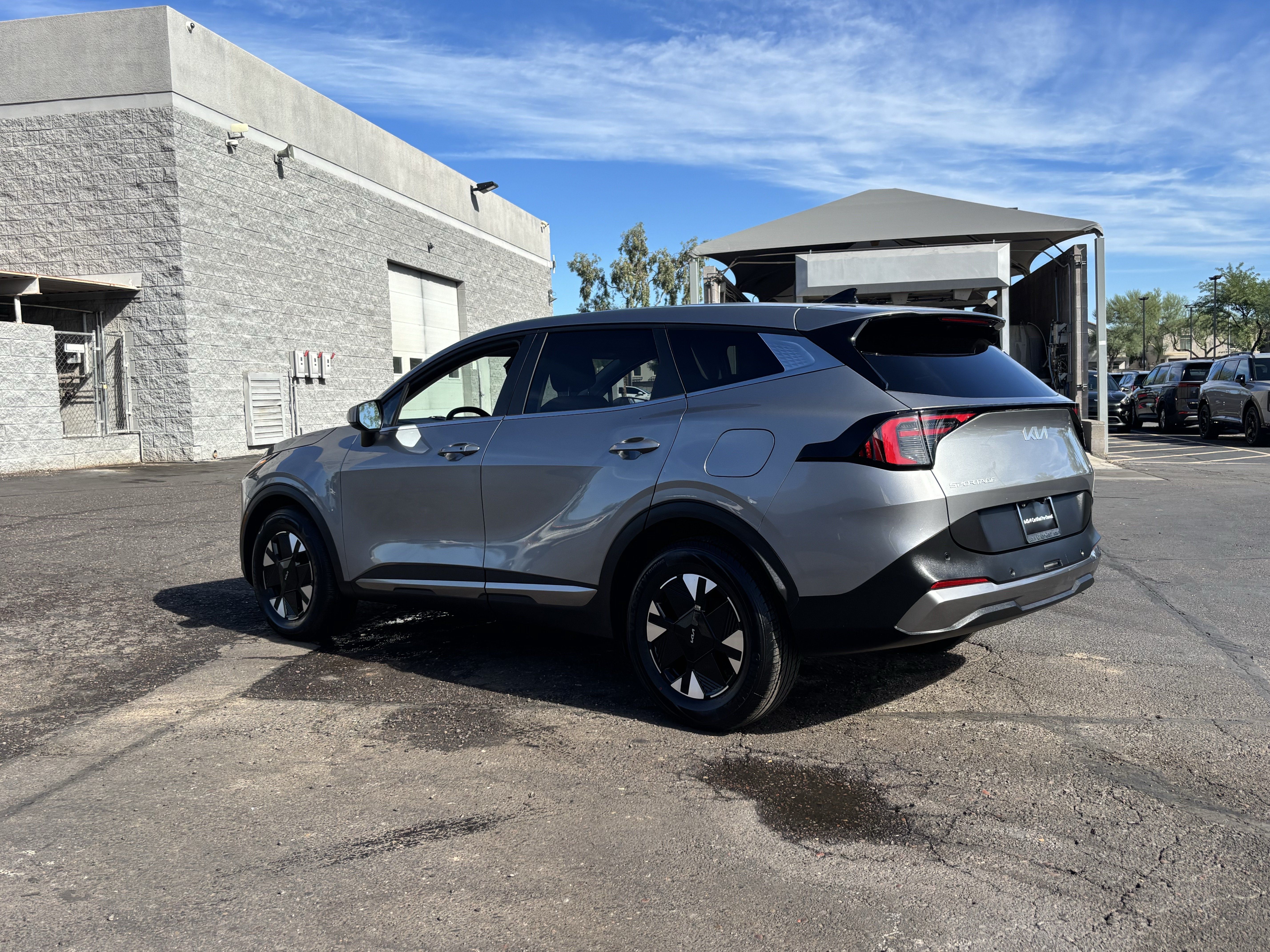 Certified 2026 Kia Sportage LX FWD image 4