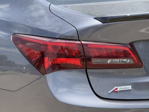 Used 2018 Acura TLX V6 w/ Technology & A-SPEC Pkg FWD image 6