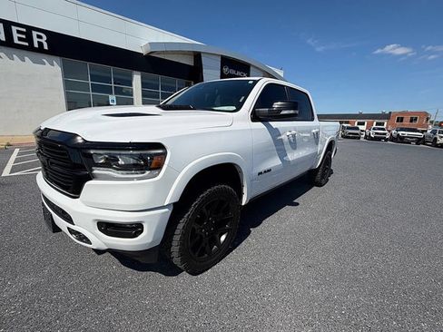 Used 2022 RAM 1500 Laramie AWD/4WD image 9