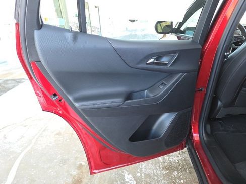 New 2026 Chevrolet Equinox LT w/ Convenience Package II image 25