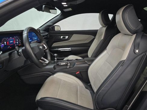 Used 2024 Ford Mustang GT Premium w/ GT Performance Package image 10