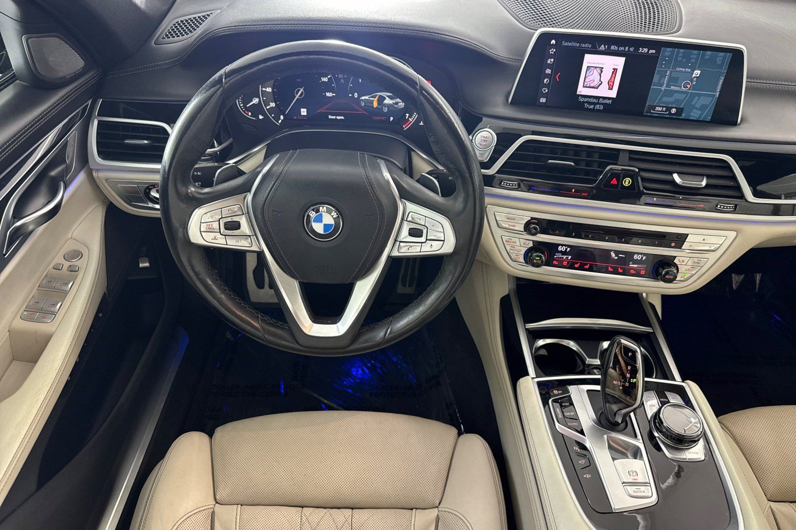 Used 2019 BMW 750i w/ Executive Package RWD image 32