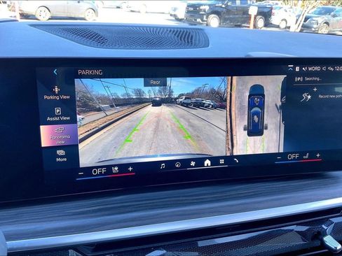 Used 2024 BMW X5 xDrive40i w/ Premium Package image 11