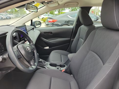 Certified 2025 Toyota Corolla LE FWD image 24