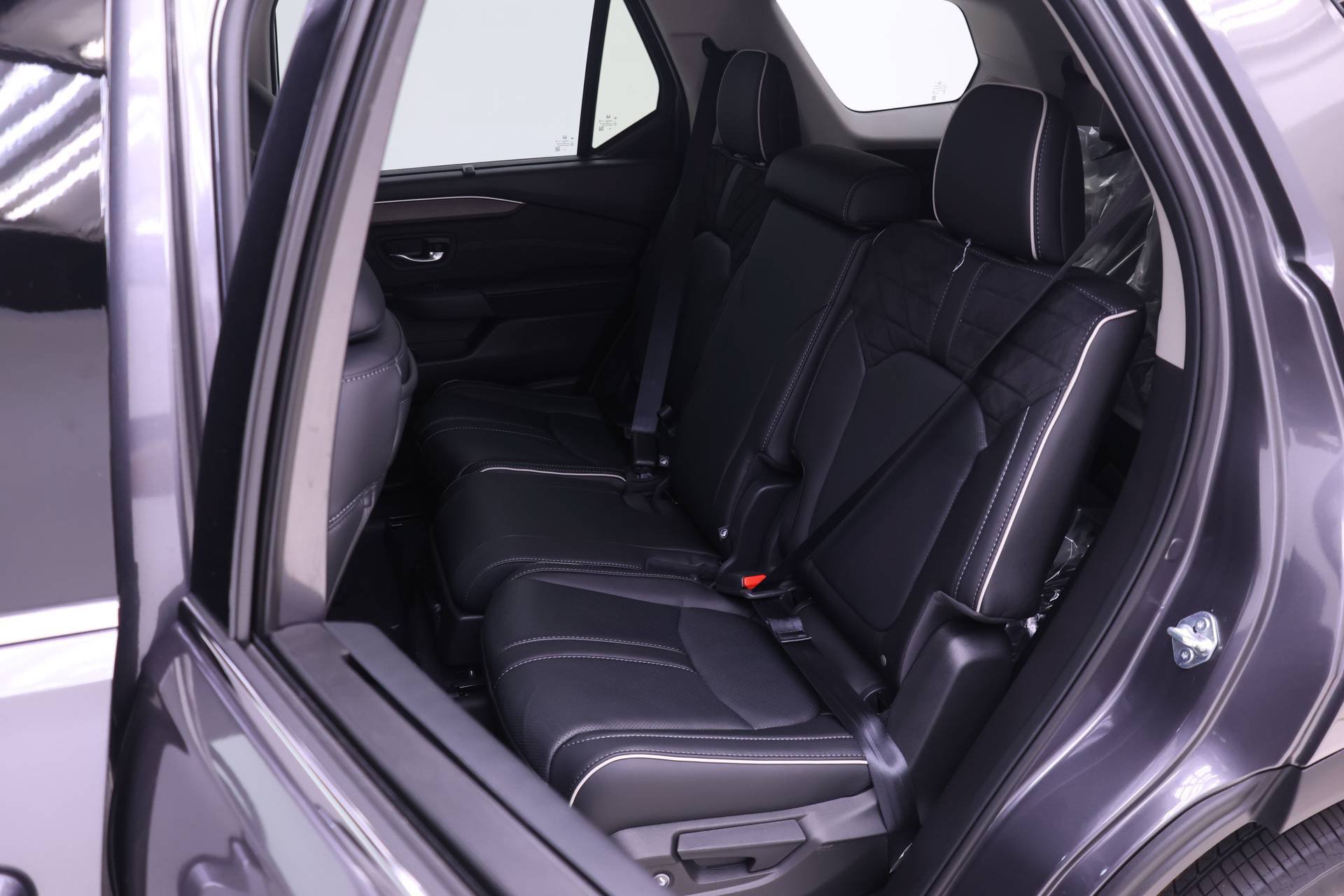 New 2026 Honda Pilot Elite image 11