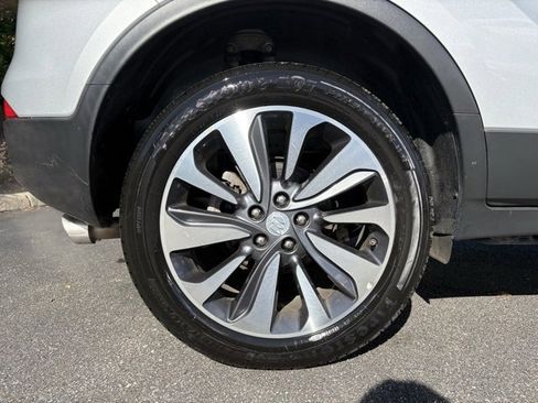 Certified 2022 Buick Encore Preferred w/ Safety Package image 14