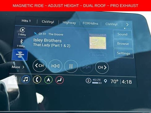 Used 2023 Chevrolet Corvette Stingray Premium Cpe w/ Body-Color Dual Roof Package RWD image 11