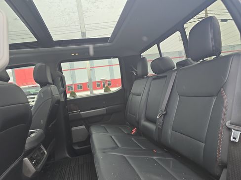 Used 2023 Ford F250 Lariat w/ Lariat Ultimate Package image 15