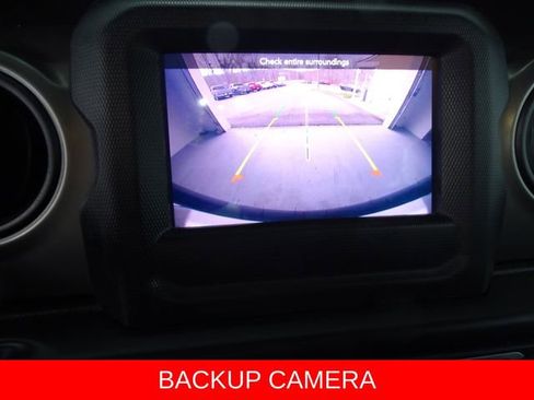 Used 2019 Jeep Wrangler Unlimited Sport S image 13