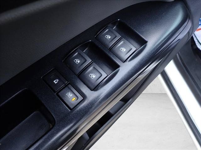 Used 2020 Chevrolet Colorado W/T AWD/4WD image 13