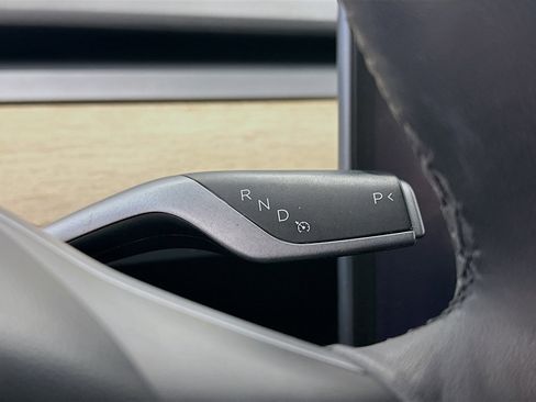 Used 2022 Tesla Model 3 Long Range image 25