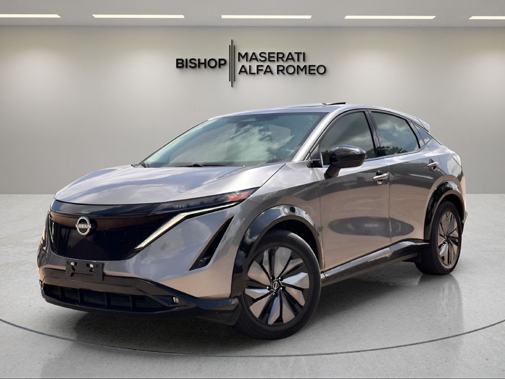 Used 2023 Nissan Ariya AWD image 2