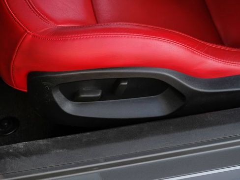Used 2016 Chevrolet Corvette Stingray Coupe RWD image 42