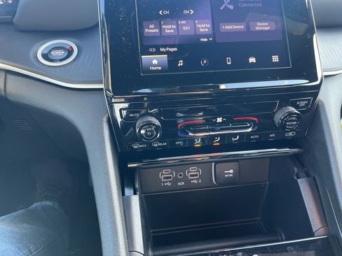 New 2025 Jeep Grand Cherokee Laredo X image 23