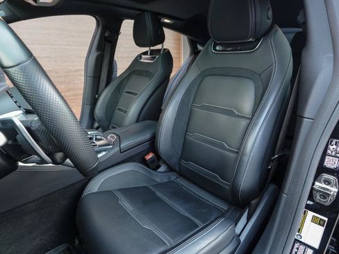 Used 2022 Mercedes-Benz AMG GT 43 image 3