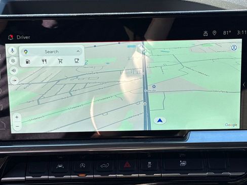 Used 2024 GMC Sierra 1500 SLE w/ Preferred Package image 24