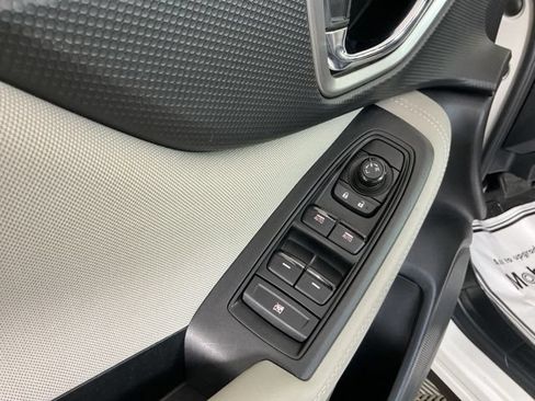 Used 2023 Subaru Forester Premium AWD/4WD image 13