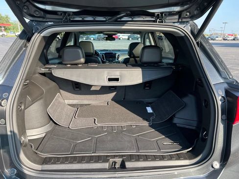 Used 2021 Chevrolet Equinox Premier FWD image 28