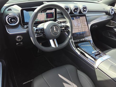 Used 2026 Mercedes-Benz CLE 450 4MATIC Cabriolet image 19