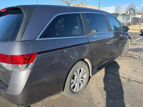 Used 2016 Honda Odyssey SE image 4