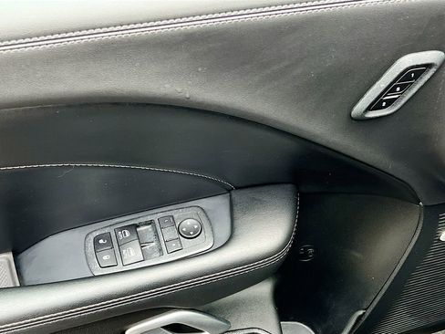 Used 2023 Dodge Challenger SXT w/ Plus Package image 14