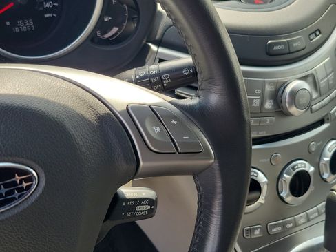 Used 2012 Subaru Tribeca Premium image 27