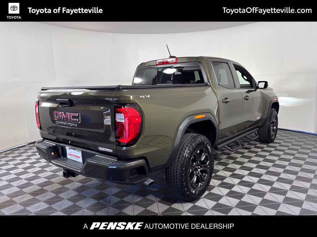 Used 2025 GMC Canyon Elevation w/ Technology Package AWD/4WD image 5